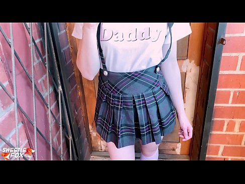❤️ 여학생은 그녀의 거시기를 깊이 빨고 수업 ​​대신 성교합니다. ❤ 창녀 포르노에서 ko.hentaisea-com.ru ☑